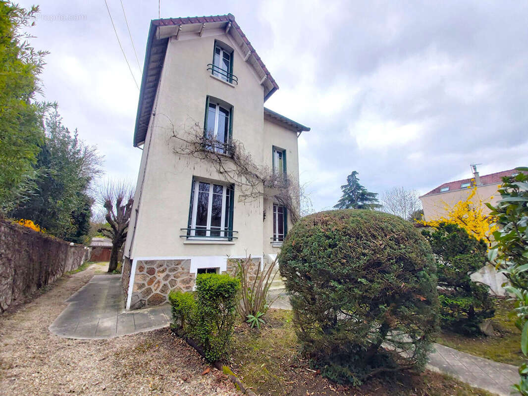 Maison à LE RAINCY