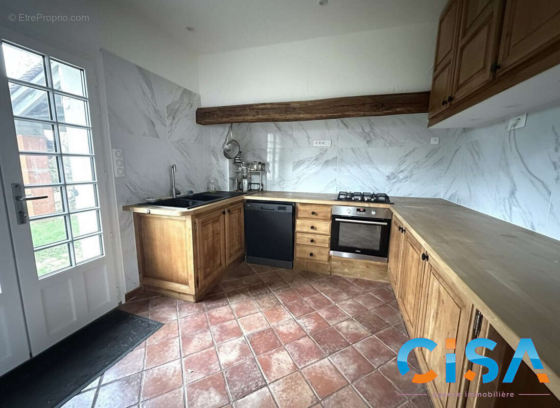 Maison à NEUILLY-EN-THELLE