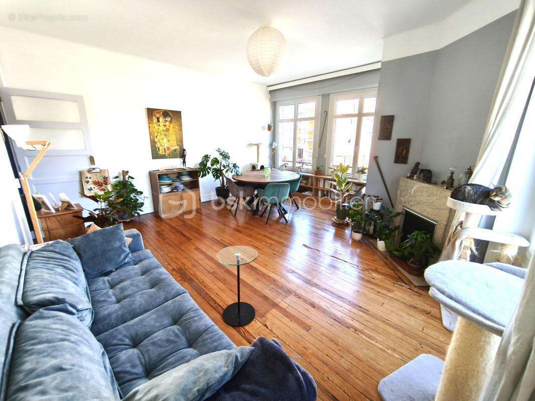 Appartement à JURANCON