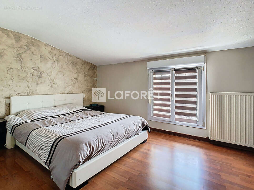 Maison à LES ISLETTES