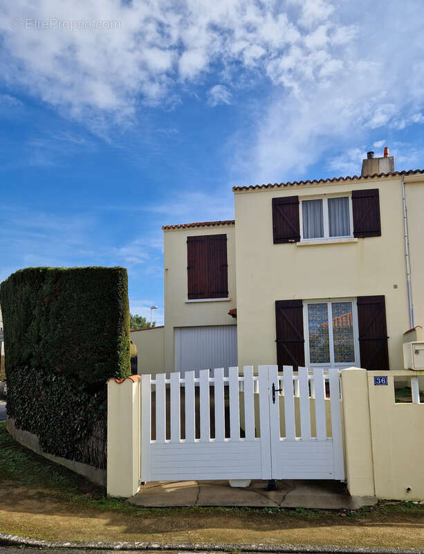 Maison à PREFAILLES