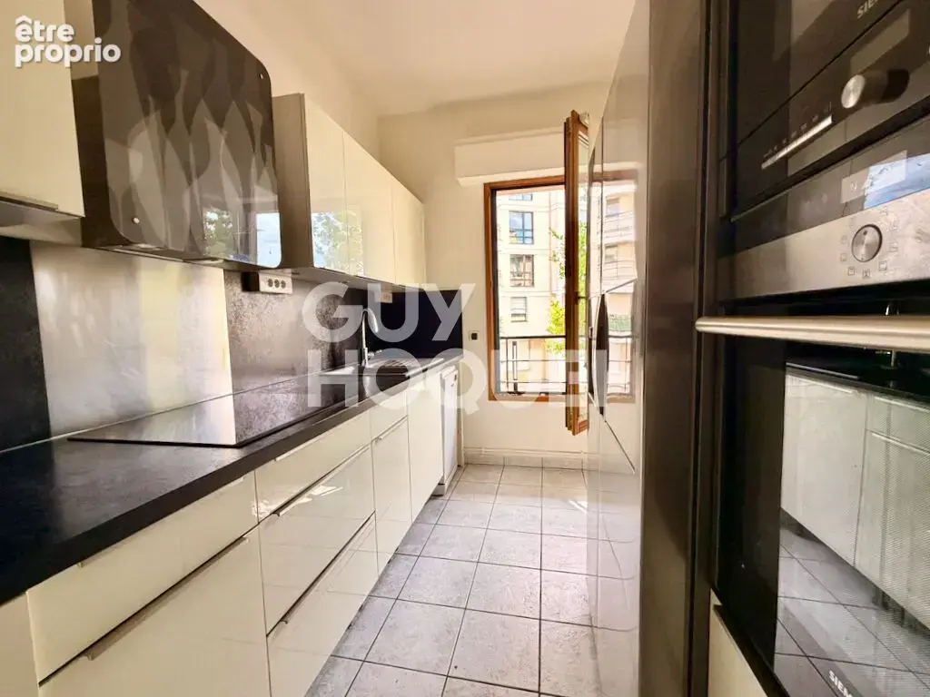 Appartement Courbevoie 3 pièces 72.55 m2 - photo 2