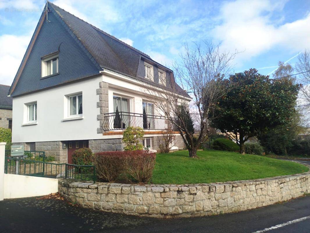 Maison à PONTIVY