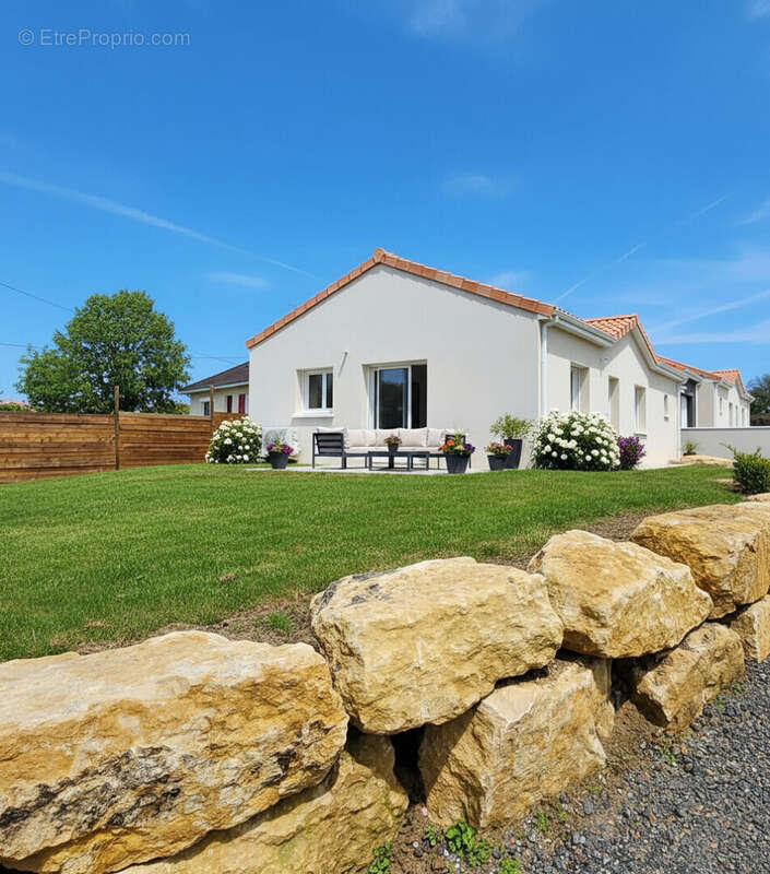 Maison à LA POMMERAYE