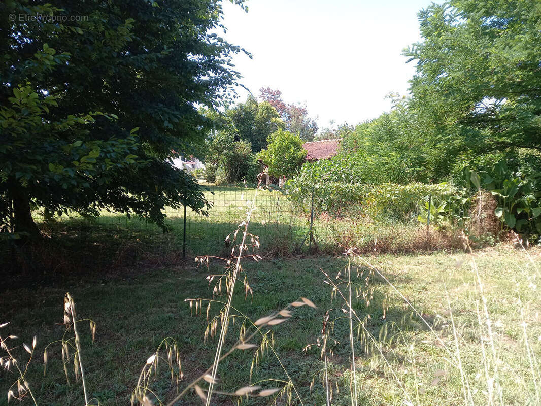 Maison à SAINT-SEURIN-SUR-L&#039;ISLE