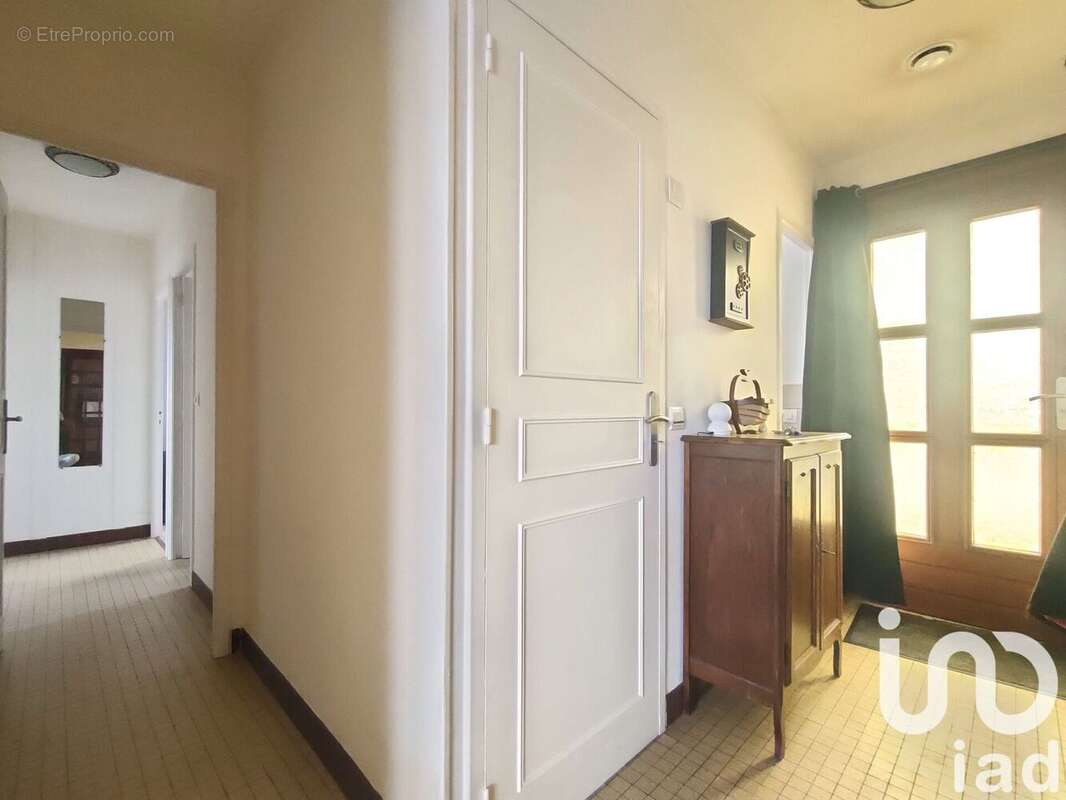 Photo 4 - Maison à COURGENAY