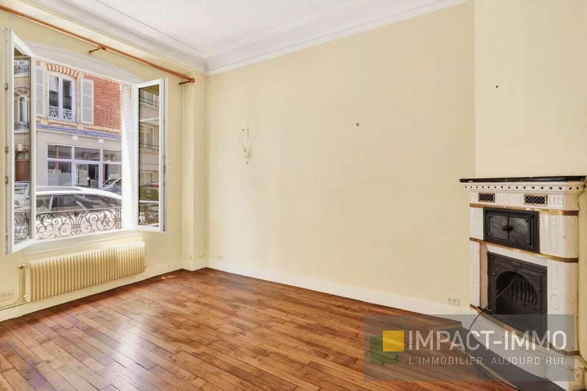 Appartement à ASNIERES-SUR-SEINE