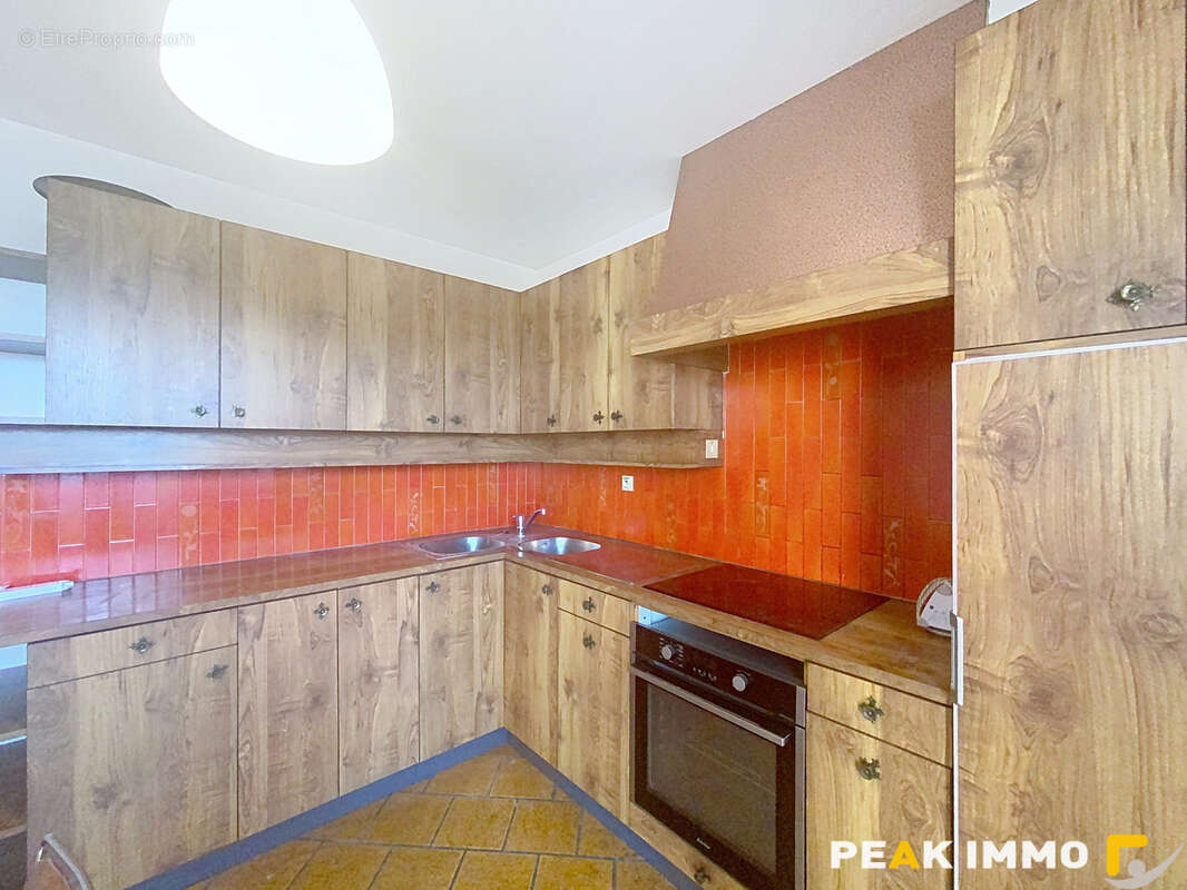 ANNEMASSE   Appartement T3 de 76,15 m2 avec balcon, cave - photo 7