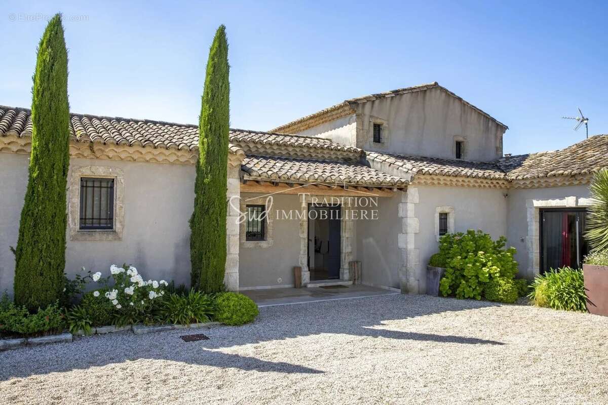 Maison à PARADOU