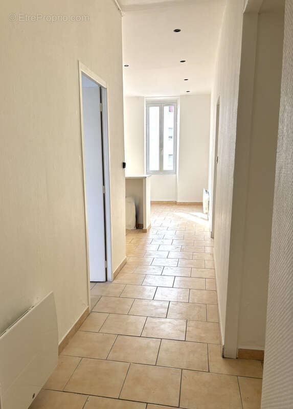 Appartement à MARSEILLE-10E