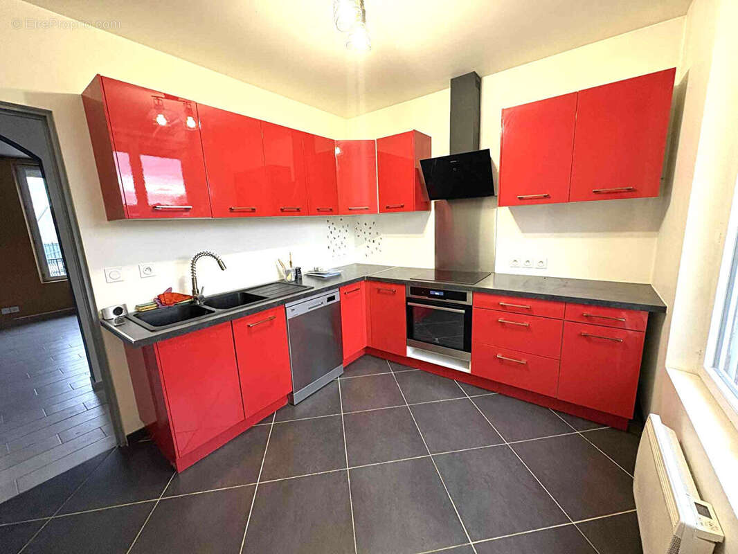 Maison à CORBEILLES