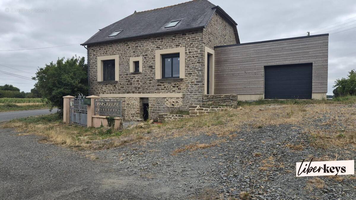 Maison à MERDRIGNAC