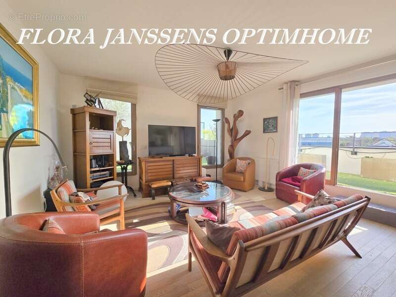 Appartement à COLOMBES
