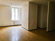 Appartement à MOULINS