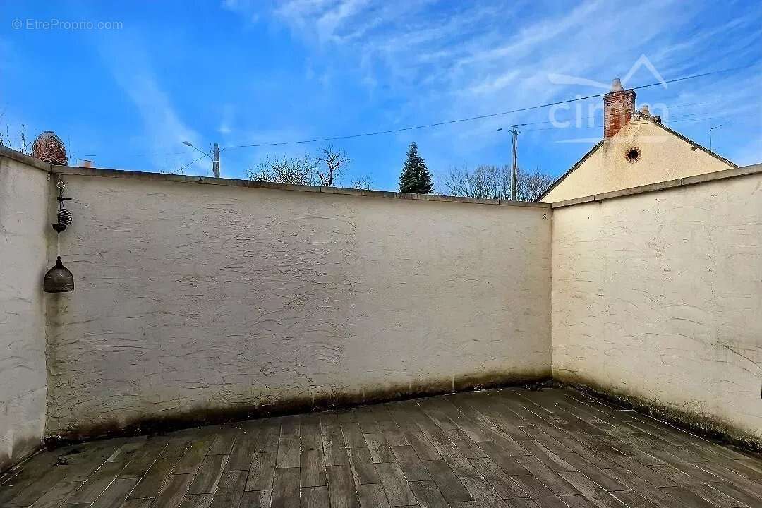 Maison à SAINT-MARTIN-D'AUXIGNY