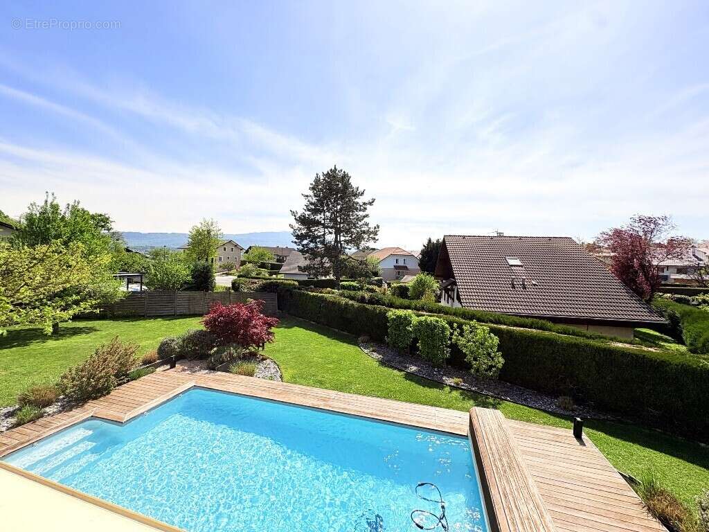 Maison à POISY