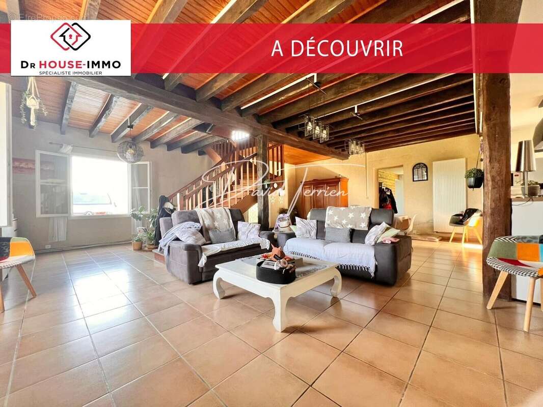 Maison à VAYRES