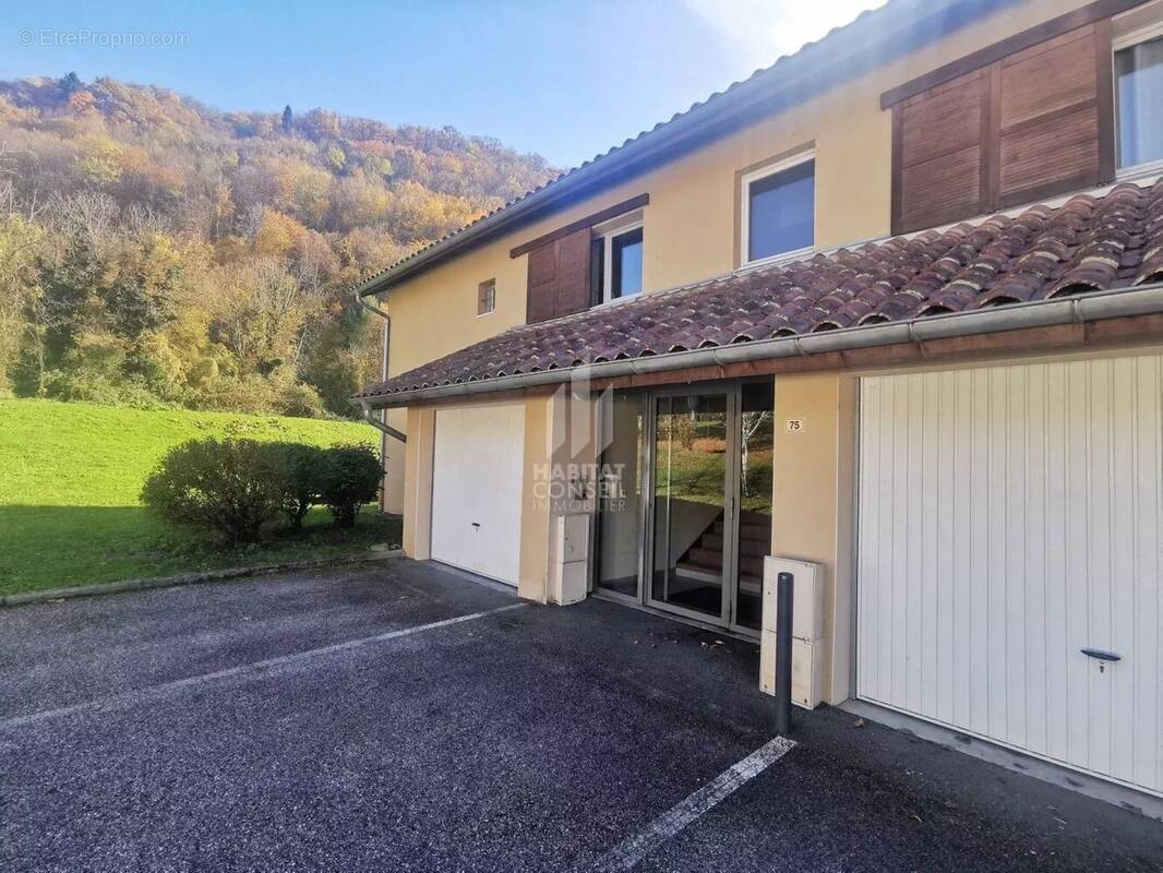 Appartement à TENCIN