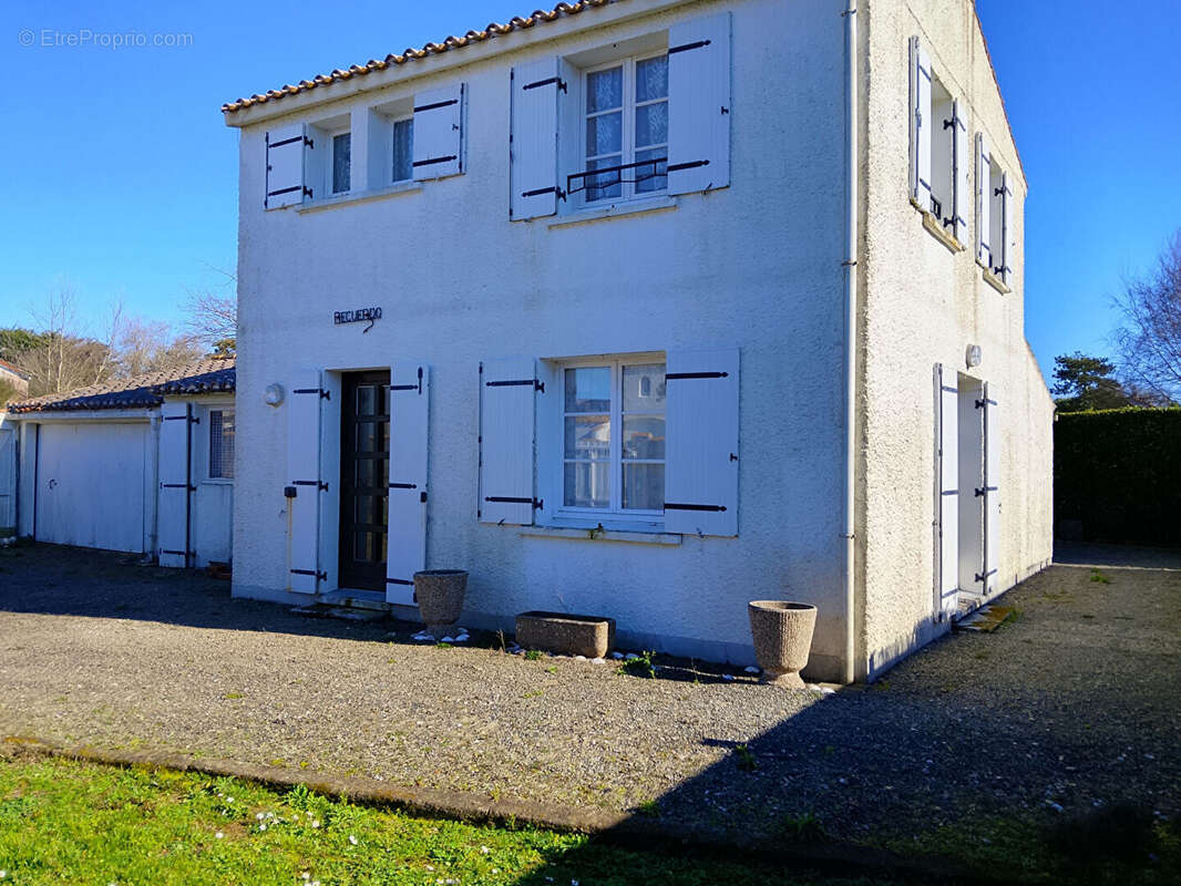 Maison à LA PLAINE-SUR-MER