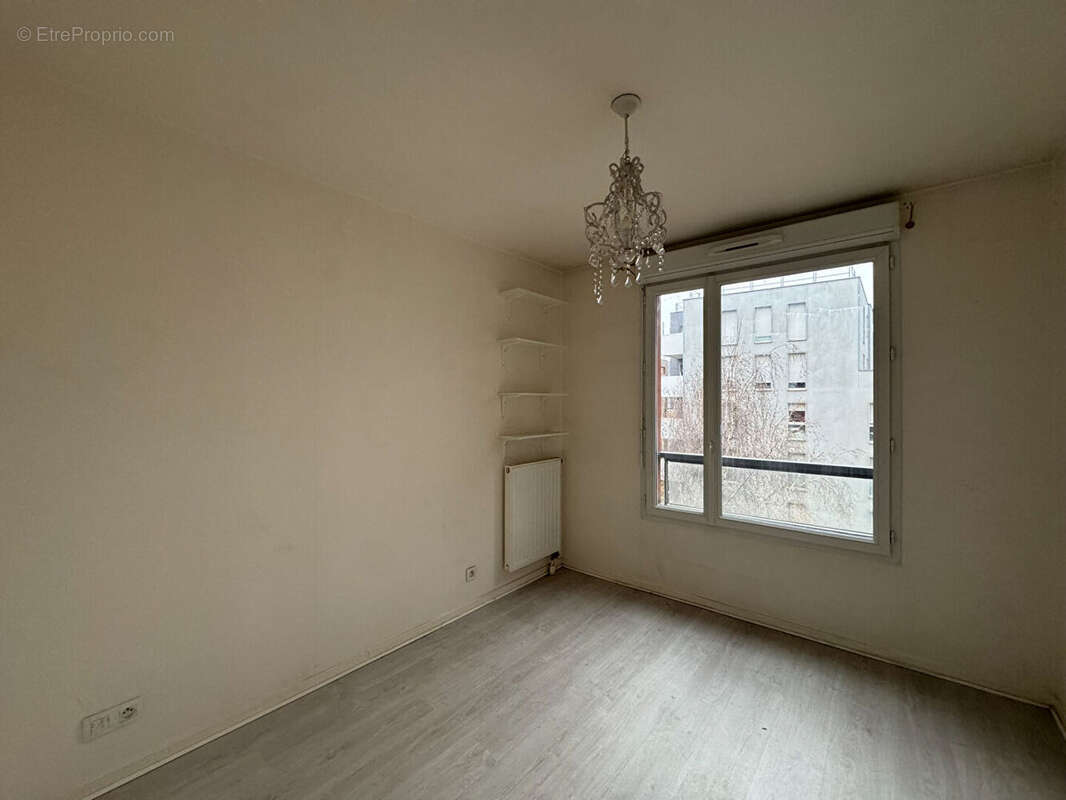 Appartement à AUBERVILLIERS