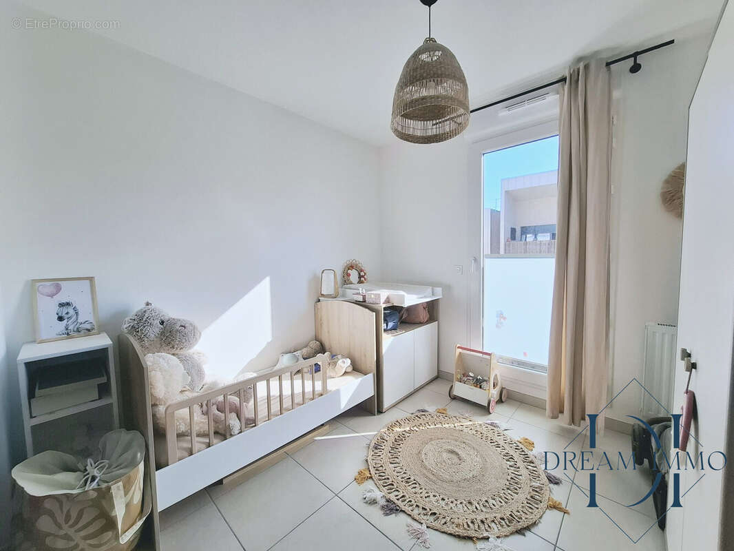 Appartement à SAINT-JEAN-DE-VEDAS