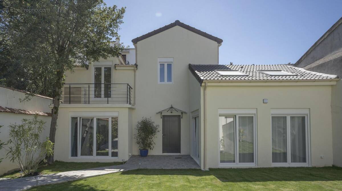 Maison à FONTENAY-SOUS-BOIS