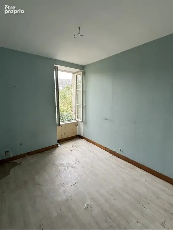 Maison 4 pièces 75 m² à vendre à Vierzon (18100) - photo 5