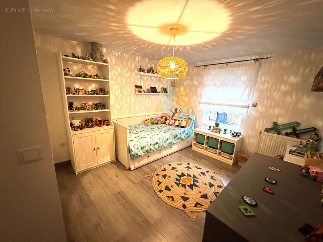 Maison à PONT-A-VENDIN