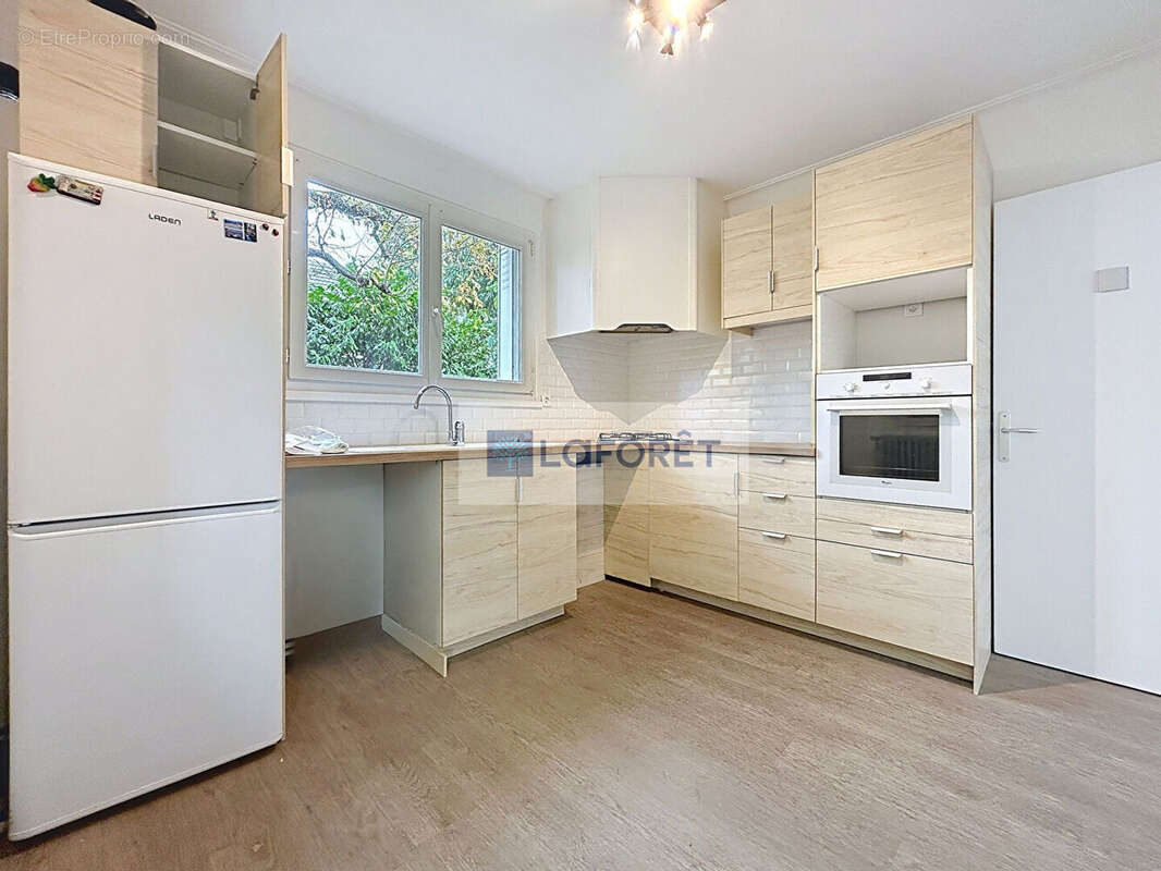 Maison à SARTROUVILLE