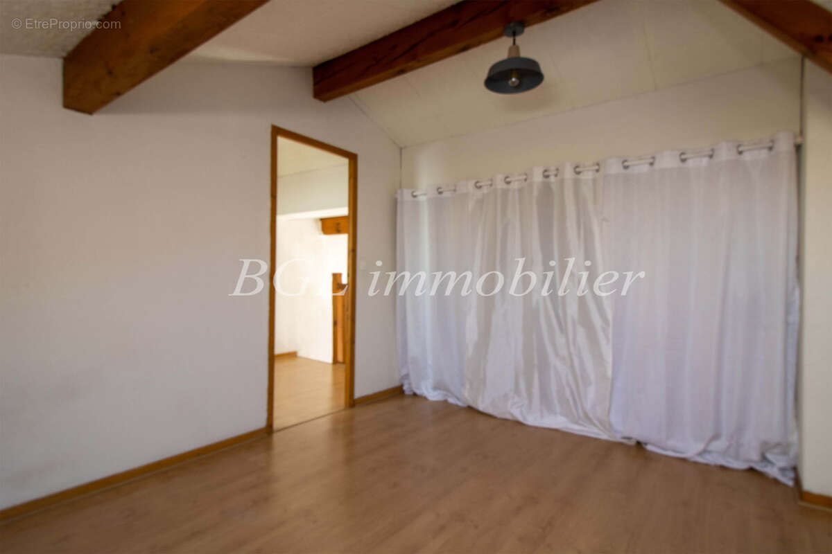 Plein centre biscarrosse  -  appartement t3 - photo 10