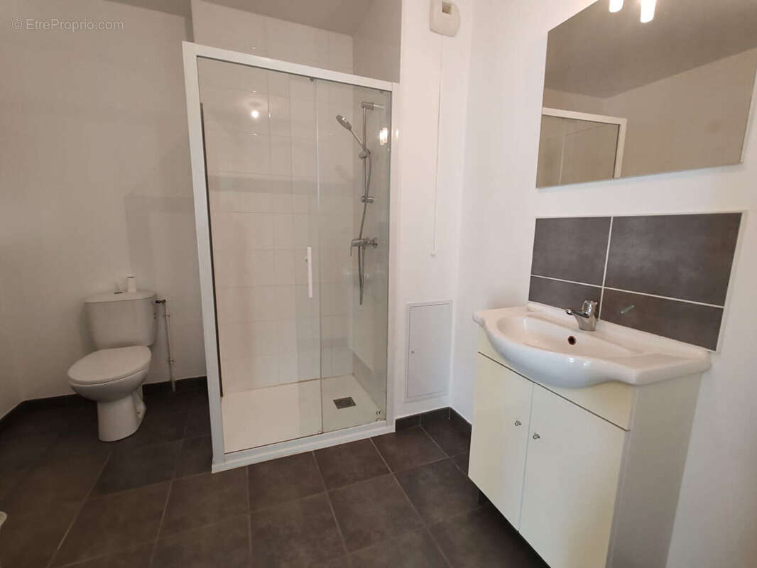 Appartement à SAINT-SEBASTIEN-SUR-LOIRE