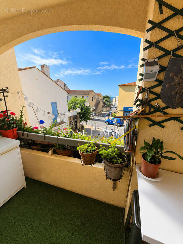 Appartement à SAUSSET-LES-PINS