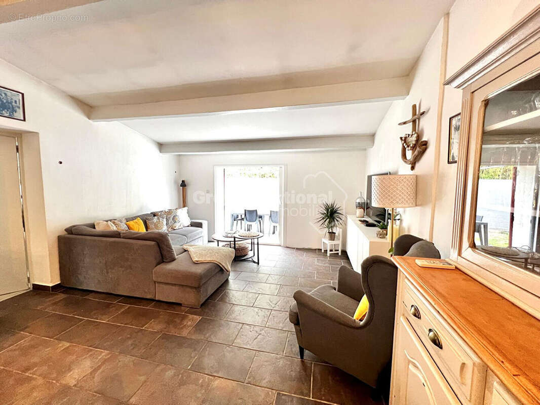 Maison à AIGUES-MORTES