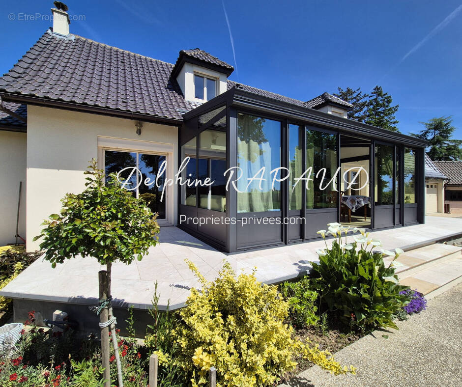 Maison à THIRON-GARDAIS