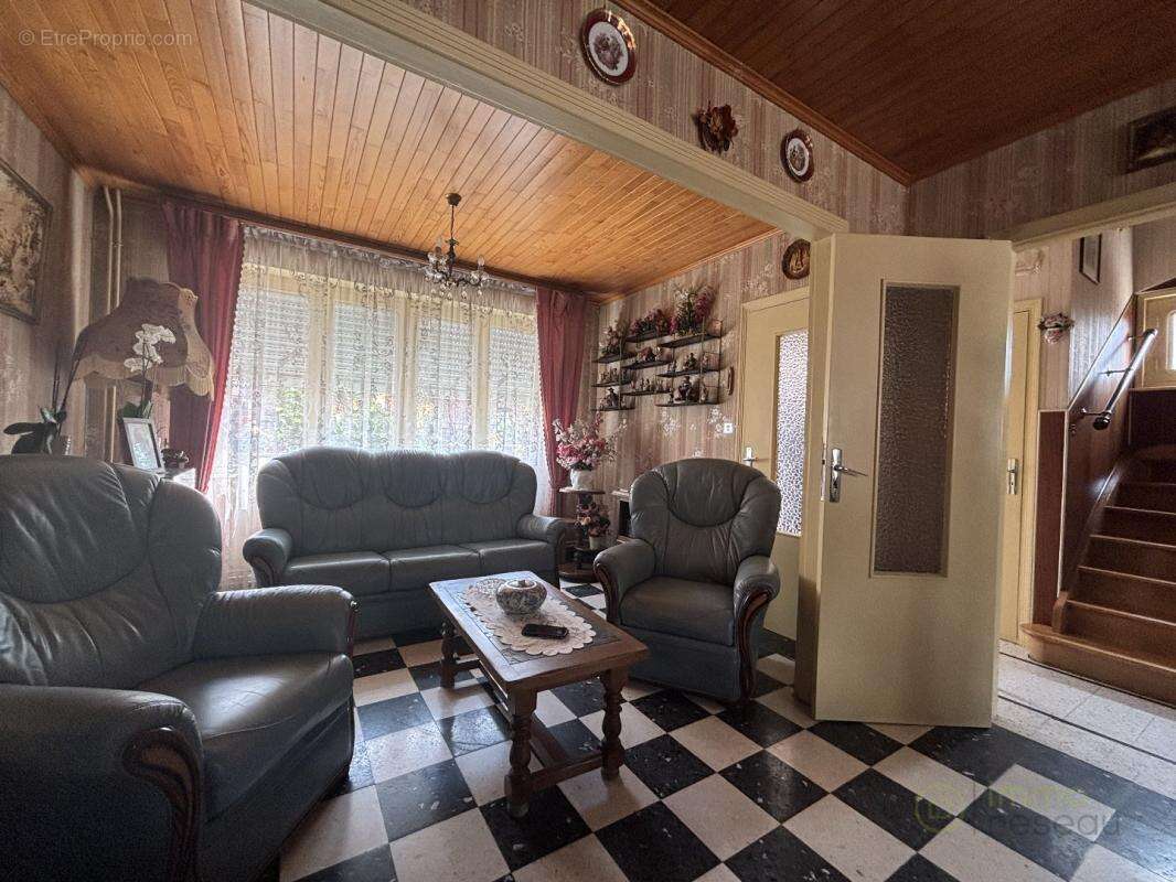 Maison 83 m² à Saint-Vaast-En-Cambresis  - photo 6