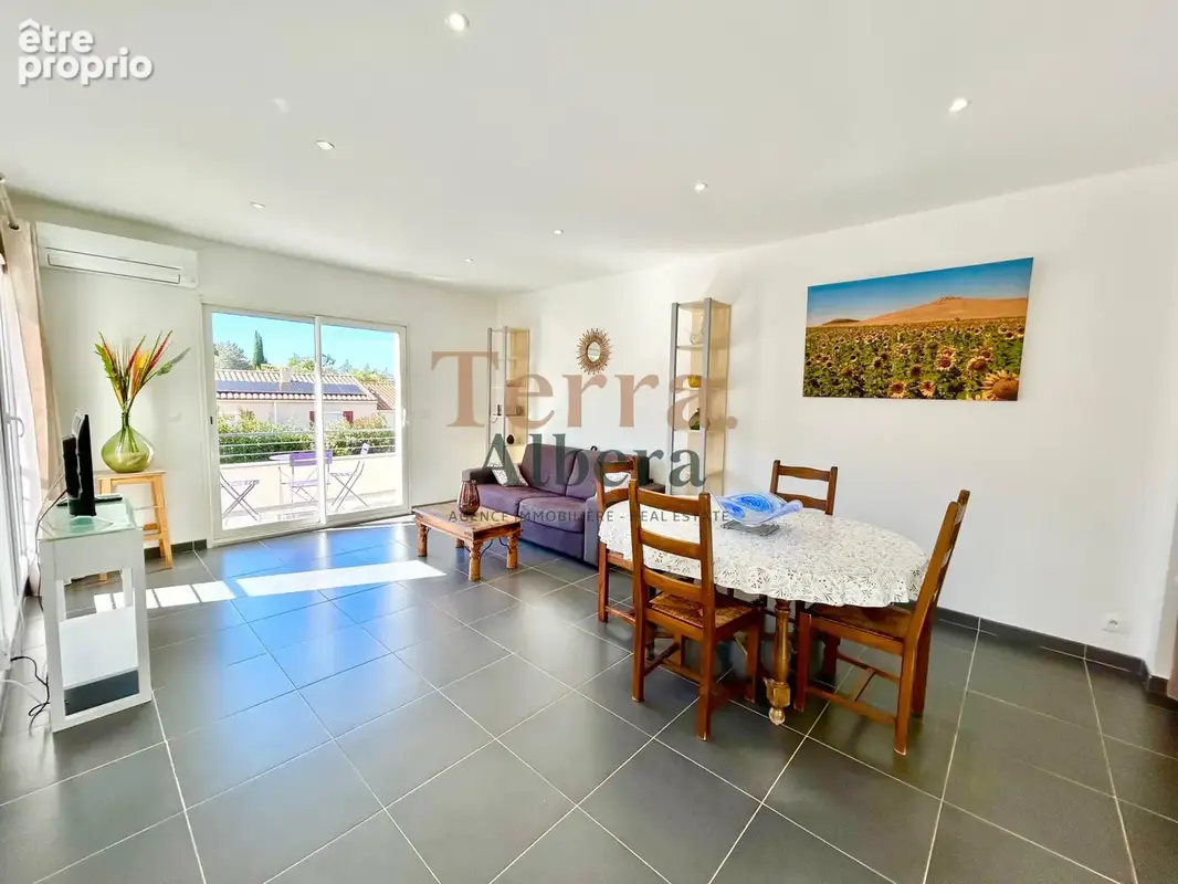 Villelongue-dels-monts   appartement de 49 m2   2 terrasses   cave   parking   vue - photo 3