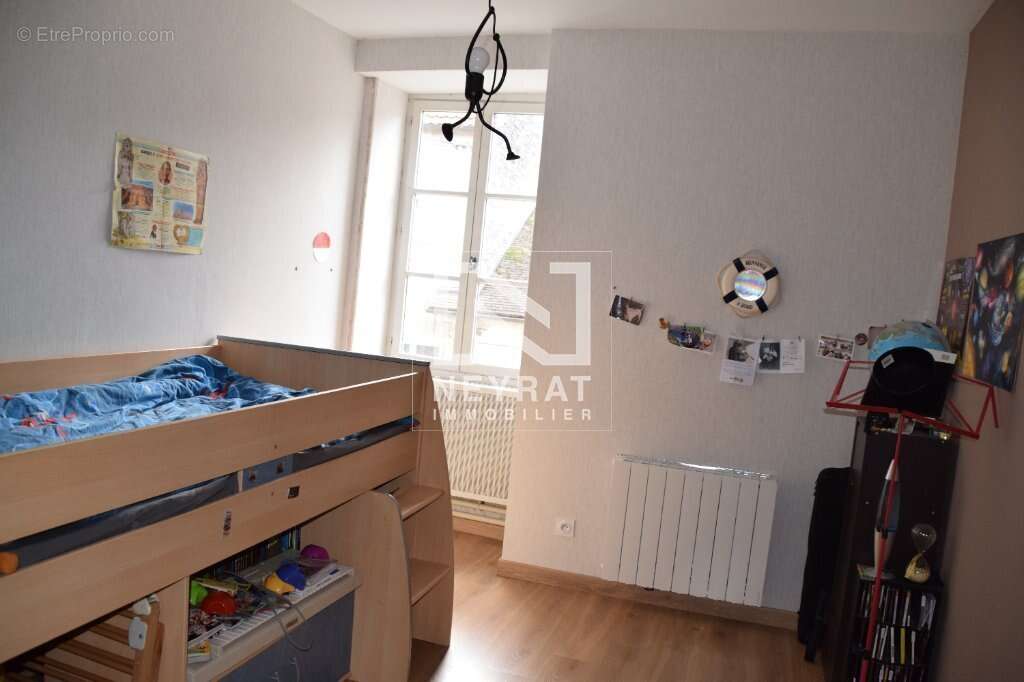 Maison à BLIGNY-SUR-OUCHE