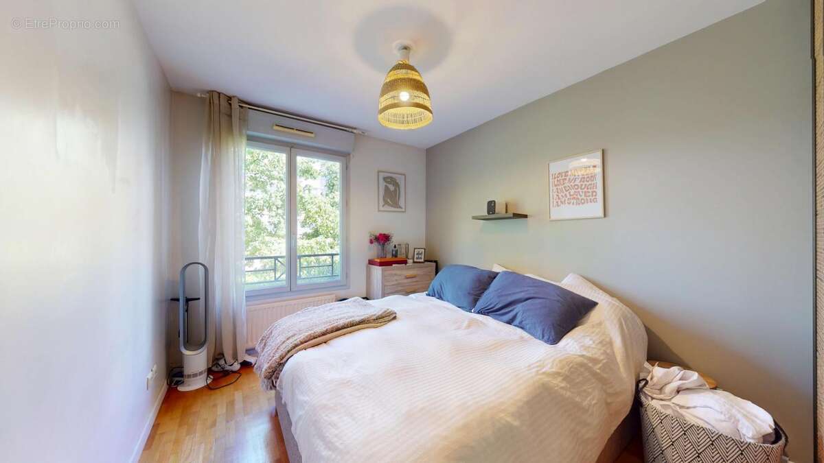  Lyon 4ᵉ – Croix-Rousse  Appartement 2 pièces avec balcon, cave et garage en option ! - photo 8