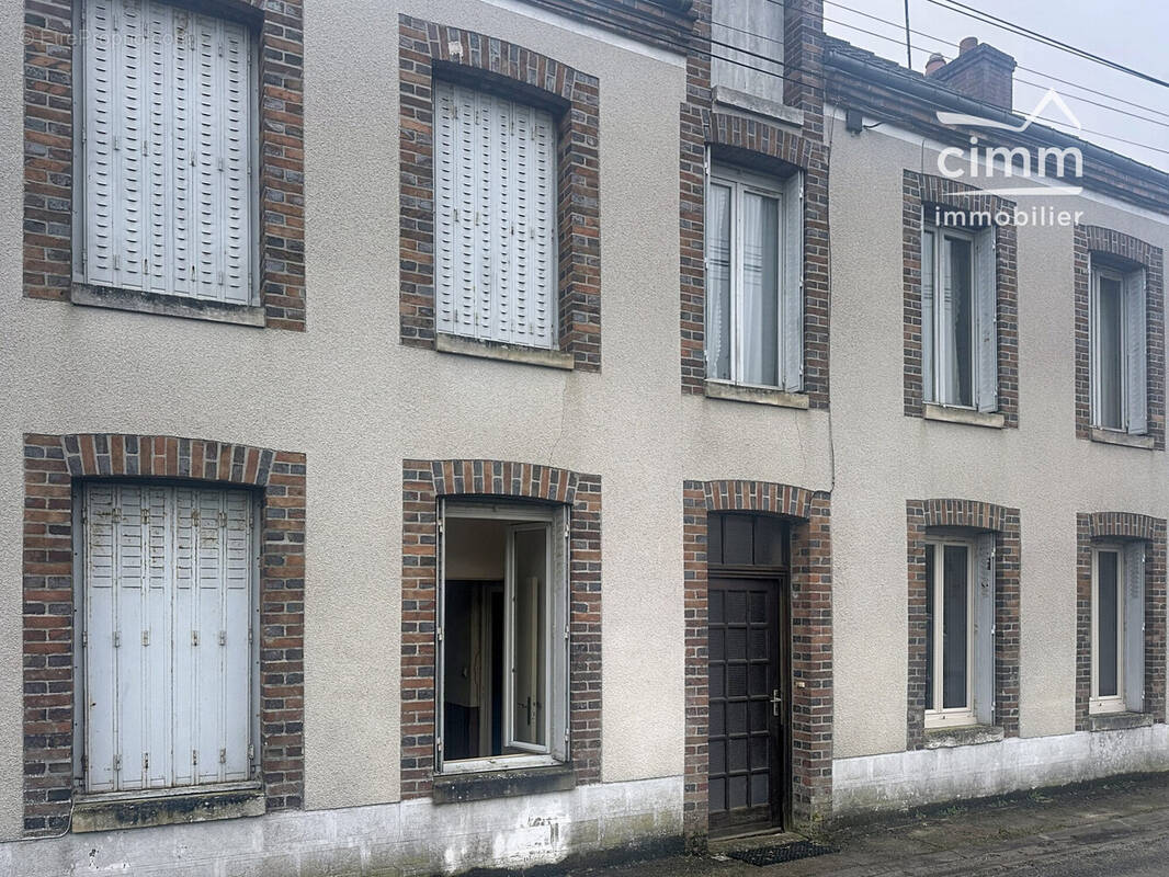 Appartement à AMILLY