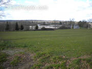 Terrain à CONFOLENS