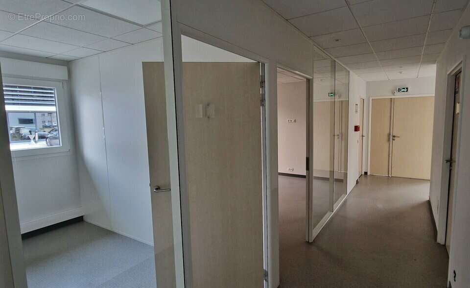 Commerce à ARCHAMPS