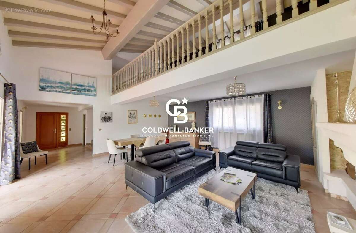 Maison à SAINT-CYPRIEN