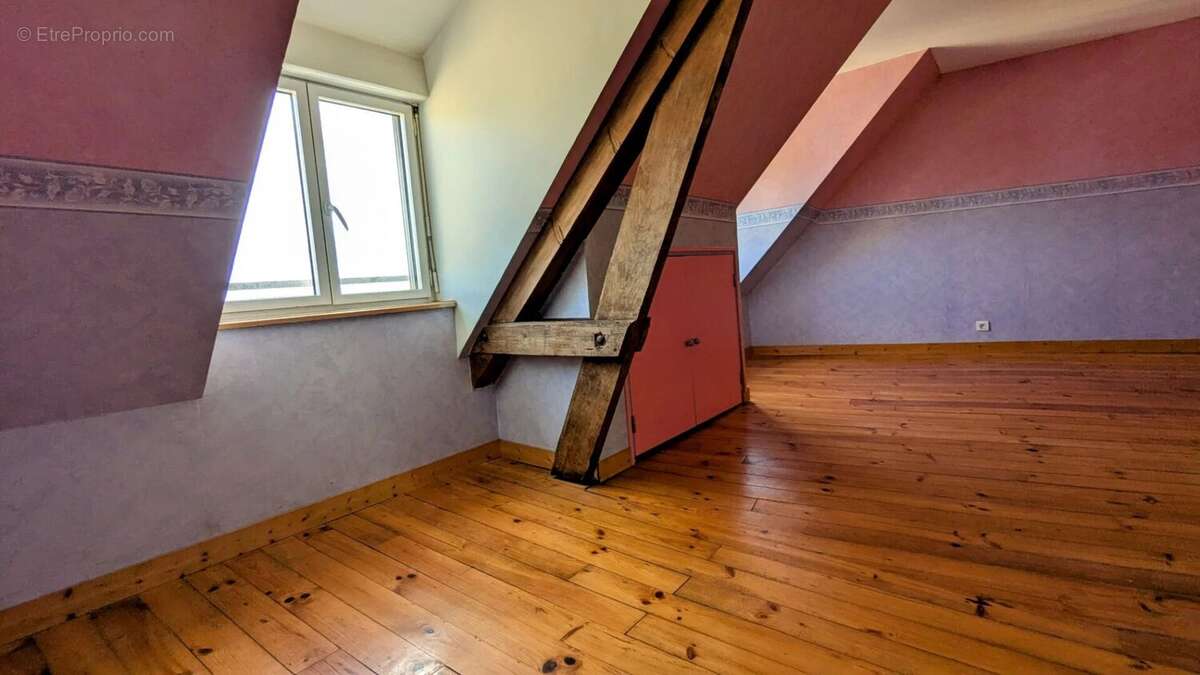 Maison à PLOMODIERN