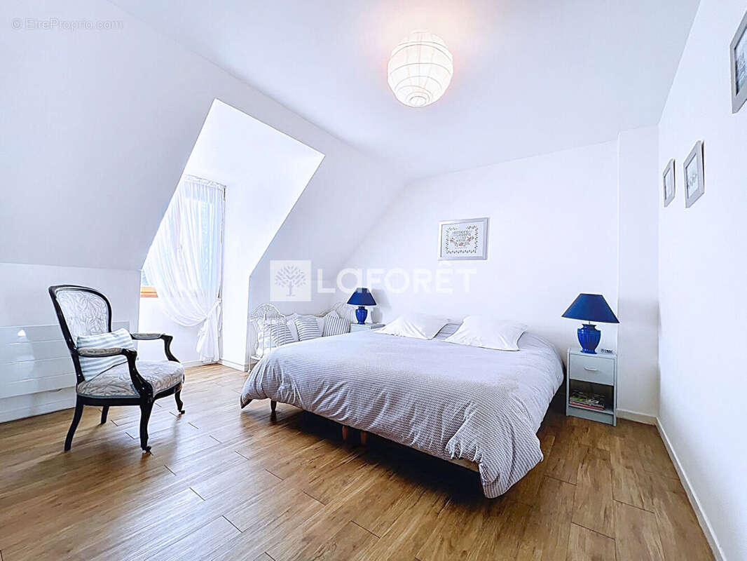 Maison à NOGENT-LE-PHAYE