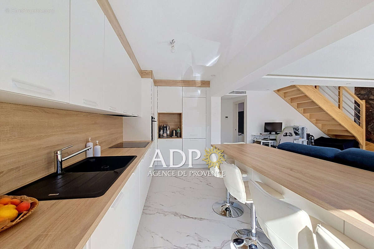 Appartement 83 m² à Peymeinade  - photo 9