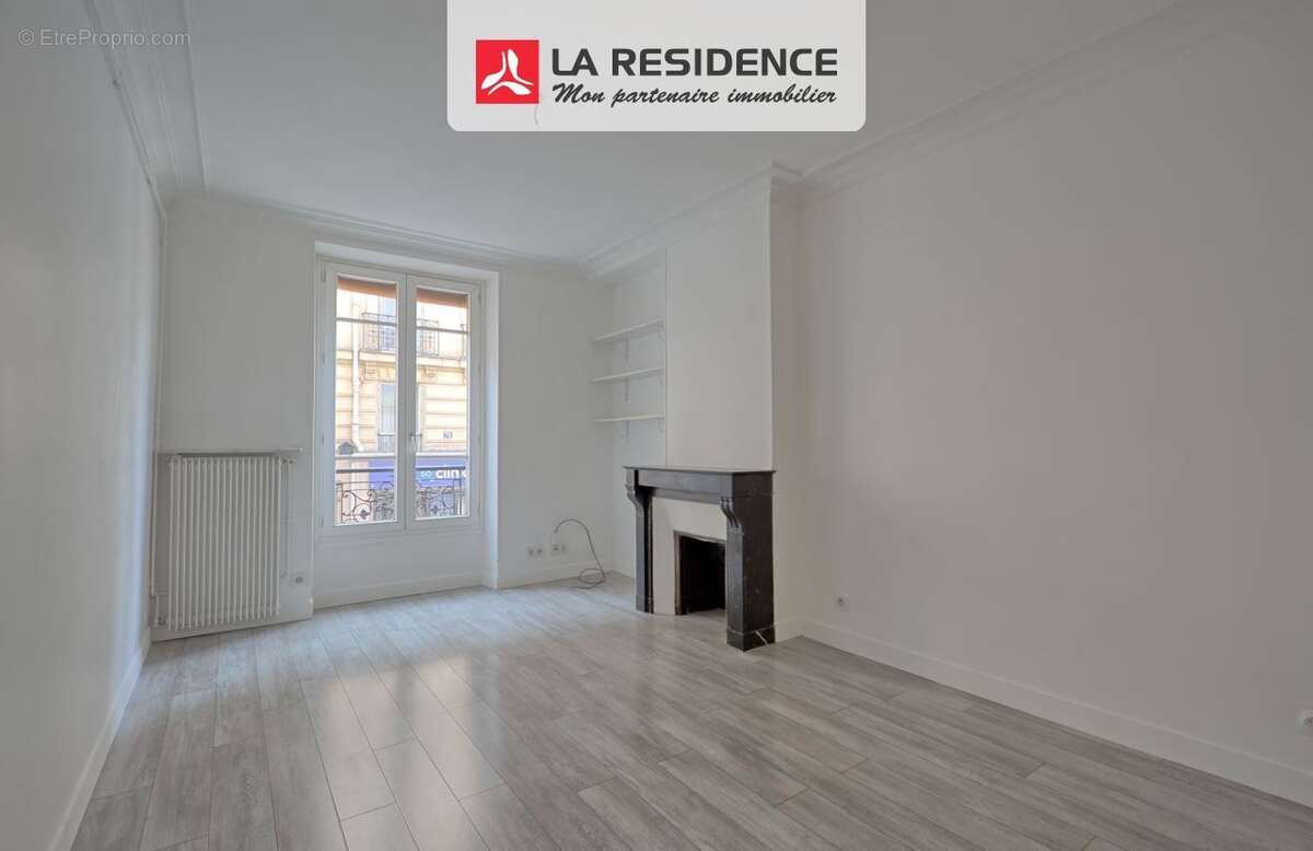 Appartement à PARIS-11E