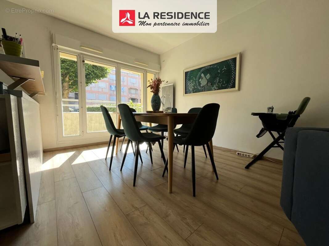 Appartement 80 m² à Guyancourt  - photo 2