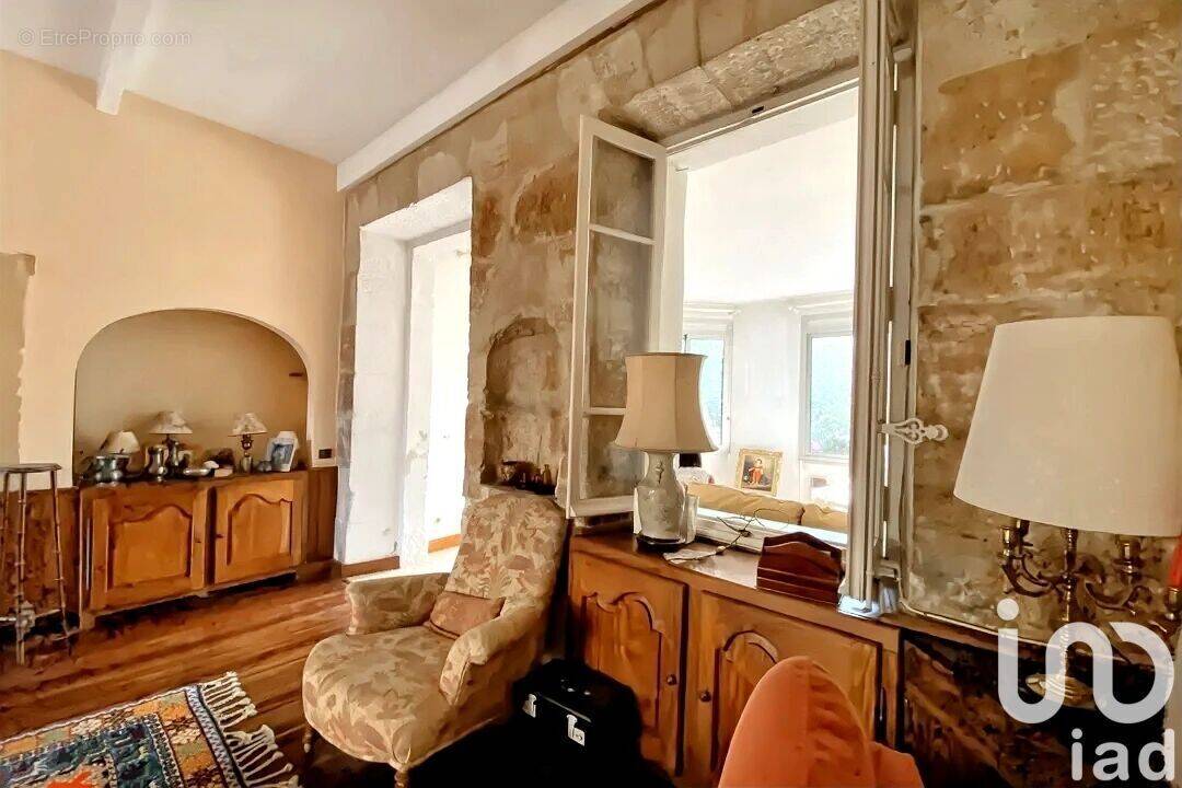 Photo 1 - Maison à PERNES-LES-FONTAINES