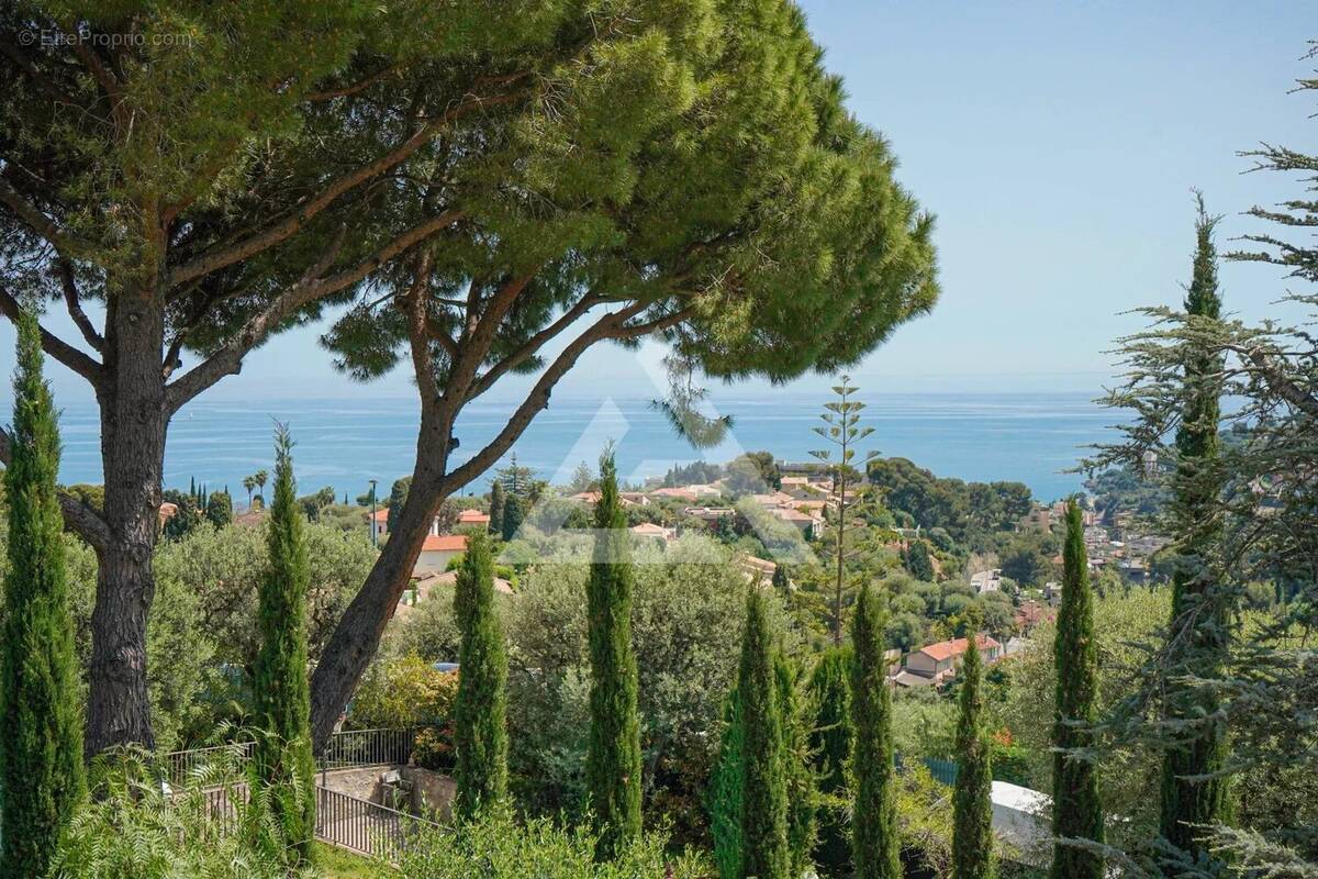 Maison à ROQUEBRUNE-CAP-MARTIN