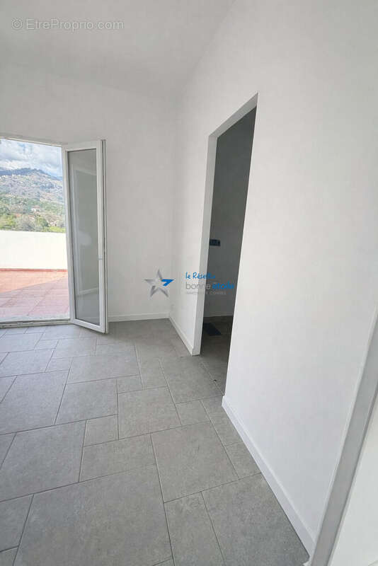 Appartement à SAN-NICOLAO